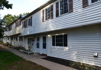 12 Keenan Rd, North Attleboro, Massachusetts 02760, 2 Bedrooms Bedrooms, 4 Rooms Rooms,1.5 BathroomsBathrooms,Residential,For Sale,Keenan Rd,73172795