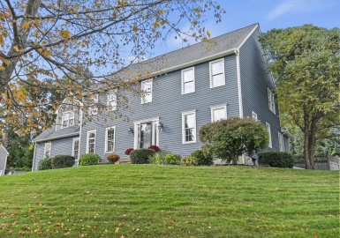26 Brentwood Drive, Shrewsbury, Massachusetts 01545, 5 Bedrooms Bedrooms, 12 Rooms Rooms,3 BathroomsBathrooms,Residential,For Sale,Brentwood Drive,73171507
