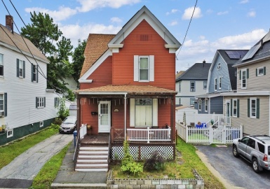89 Belknap St, Lawrence, Massachusetts 01843, 4 Bedrooms Bedrooms, 9 Rooms Rooms,1.5 BathroomsBathrooms,Residential,For Sale,Belknap St,73161846