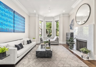 423 Beacon St, Boston, Massachusetts 02116, 3 Bedrooms Bedrooms, 10 Rooms Rooms,3.5 BathroomsBathrooms,Residential,For Sale,Beacon St,73135737