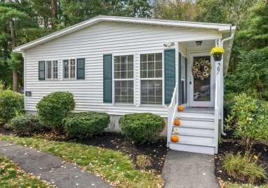 27 Fir Rd, Rockland, Massachusetts 02370, 2 Bedrooms Bedrooms, 6 Rooms Rooms,2 BathroomsBathrooms,Residential,For Sale,Fir Rd,73169764