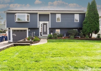 1180 Chaffee St, New Bedford, Massachusetts 02745, 3 Bedrooms Bedrooms, 5 Rooms Rooms,2 BathroomsBathrooms,Residential,For Sale,Chaffee St,73168015