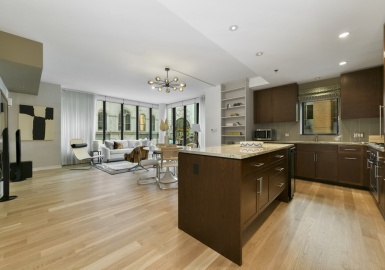 580 Washington Street, Boston, Massachusetts 02111, 3 Bedrooms Bedrooms, 5 Rooms Rooms,3 BathroomsBathrooms,Residential,For Sale,Washington Street,73139284