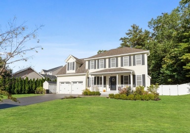 24 Ballard Ct, Leominster, Massachusetts 01453, 3 Bedrooms Bedrooms, 7 Rooms Rooms,3.5 BathroomsBathrooms,Residential,For Sale,Ballard Ct,73171596