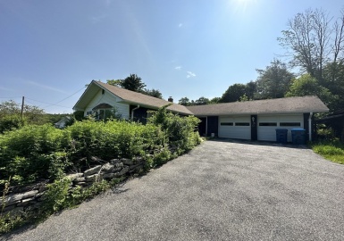 36 Finlay Rd, Sturbridge, Massachusetts 01518, 2 Bedrooms Bedrooms, 4 Rooms Rooms,1 BathroomBathrooms,Residential,For Sale,Finlay Rd,73129400