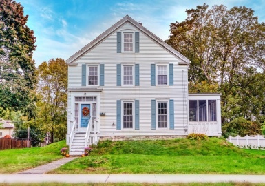 45 Ashland Street, Melrose, Massachusetts 02176, 5 Bedrooms Bedrooms, 9 Rooms Rooms,1.5 BathroomsBathrooms,Residential,For Sale,Ashland Street,73168747