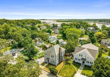 45 Elm Court, Cohasset, Massachusetts 02025, 2 Bedrooms Bedrooms, 5 Rooms Rooms,1.5 BathroomsBathrooms,Residential,For Sale,Elm Court,73136032