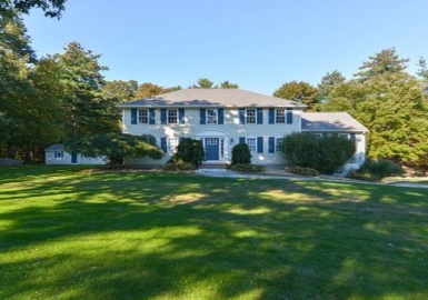 9 Royal Crest Dr, Douglas, Massachusetts 01516, 3 Bedrooms Bedrooms, 7 Rooms Rooms,2.5 BathroomsBathrooms,Residential,For Sale,Royal Crest Dr,73168811