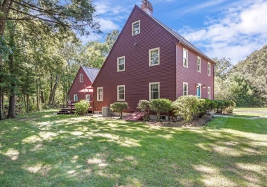 8 Mill River Dr, Mendon, Massachusetts 01756, 3 Bedrooms Bedrooms, 7 Rooms Rooms,2.5 BathroomsBathrooms,Residential,For Sale,Mill River Dr,73170633