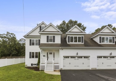 41 Sunset Ave, Norwood, Massachusetts 02062, 4 Bedrooms Bedrooms, 7 Rooms Rooms,2.5 BathroomsBathrooms,Residential,For Sale,Sunset Ave,73149666