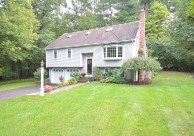 13 Annabel Lane, Franklin, Massachusetts 02038, 4 Bedrooms Bedrooms, 8 Rooms Rooms,2.5 BathroomsBathrooms,Residential,For Sale,Annabel Lane,73164308