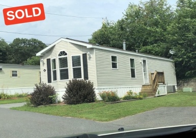 6 Mason Street, Pepperell, Massachusetts 01463, 2 Bedrooms Bedrooms, 4 Rooms Rooms,1 BathroomBathrooms,Residential,For Sale,Mason Street,73168929