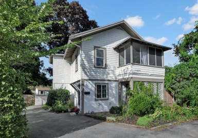 38r Bass Avenue, Gloucester, Massachusetts 01930, 2 Bedrooms Bedrooms, 6 Rooms Rooms,1.5 BathroomsBathrooms,Residential,For Sale,Bass Avenue,73167295