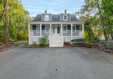 76 Scotch Pond Place, Quincy, Massachusetts 02169, 3 Bedrooms Bedrooms, 5 Rooms Rooms,1.5 BathroomsBathrooms,Residential,For Sale,Scotch Pond Place,73172288