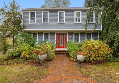 31 Candlewood Drive, Scituate, Massachusetts 02066, 4 Bedrooms Bedrooms, 8 Rooms Rooms,2.5 BathroomsBathrooms,Residential,For Sale,Candlewood Drive,73175565