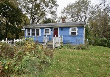 63 Vaughan St., Lakeville, Massachusetts 02347, 1 Bedroom Bedrooms, 3 Rooms Rooms,1 BathroomBathrooms,Residential,For Sale,Vaughan St.,73174106