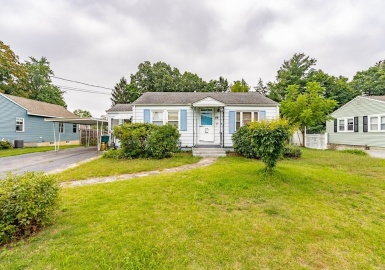 49 Harrington Rd, Chicopee, Massachusetts 01020, 2 Bedrooms Bedrooms, 4 Rooms Rooms,1 BathroomBathrooms,Residential,For Sale,Harrington Rd,73159810