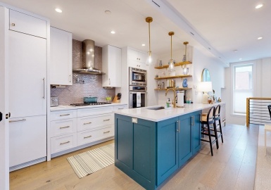 407-409 Shawmut Avenue, Boston, Massachusetts 02118, 2 Bedrooms Bedrooms, 3 Rooms Rooms,1.5 BathroomsBathrooms,Residential,For Sale,The Royal,Shawmut Avenue,73166618