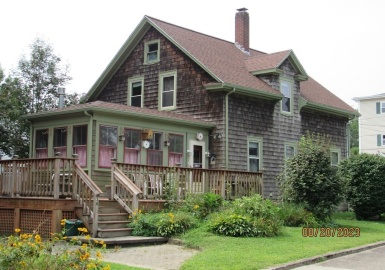36 Hazel St, Attleboro, Massachusetts 02703, 3 Bedrooms Bedrooms, 6 Rooms Rooms,2 BathroomsBathrooms,Residential,For Sale,Hazel St,73150854