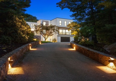 101 Kings Grant Rd, Weston, Massachusetts 02493, 6 Bedrooms Bedrooms, 16 Rooms Rooms,7.5 BathroomsBathrooms,Residential,For Sale,Kings Grant Rd,73163549