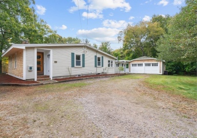 371 East St, Weymouth, Massachusetts 02189, 3 Bedrooms Bedrooms, 5 Rooms Rooms,1 BathroomBathrooms,Residential,For Sale,East St,73171027