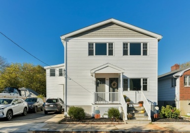 66 Wilshire St, Winthrop, Massachusetts 02152, 3 Bedrooms Bedrooms, 6 Rooms Rooms,2 BathroomsBathrooms,Residential,For Sale,Wilshire St,73177126