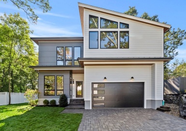 140 Roundwood Rd, Newton, Massachusetts 02464, 5 Bedrooms Bedrooms, 11 Rooms Rooms,6 BathroomsBathrooms,Residential,For Sale,Roundwood Rd,73166828
