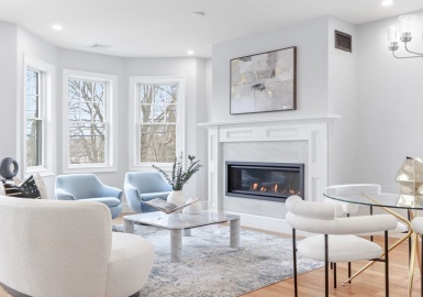 113 Elliot Street, Newton, Massachusetts 02461, 3 Bedrooms Bedrooms, 5 Rooms Rooms,2 BathroomsBathrooms,Residential,For Sale,Elliot Street,73071788