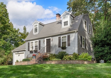 119 Sylvan Rd., Needham, Massachusetts 02492, 3 Bedrooms Bedrooms, 7 Rooms Rooms,2 BathroomsBathrooms,Residential,For Sale,Sylvan Rd.,73169326