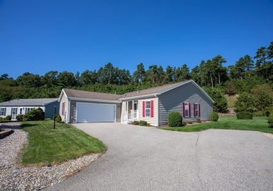 35 Willowbend Blvd, Plymouth, Massachusetts 02360, 2 Bedrooms Bedrooms, 6 Rooms Rooms,2 BathroomsBathrooms,Residential,For Sale,Willowbend Blvd,73166806
