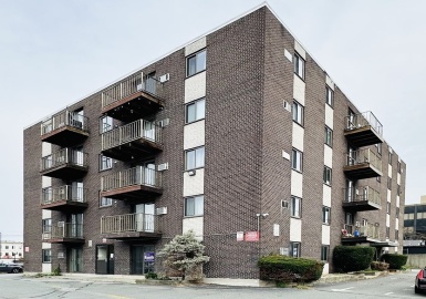 7 Park Ave, Revere, Massachusetts 02151, 2 Bedrooms Bedrooms, 4 Rooms Rooms,1 BathroomBathrooms,Residential,For Sale,Park Ave,73177213
