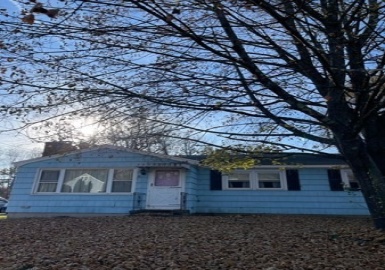 199 Framingham Rd, Marlborough, Massachusetts 01752, 3 Bedrooms Bedrooms, 5 Rooms Rooms,1 BathroomBathrooms,Residential,For Sale,Framingham Rd,73181256