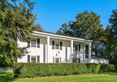 163 Farm St, Blackstone, Massachusetts 01504, 4 Bedrooms Bedrooms, 9 Rooms Rooms,2 BathroomsBathrooms,Residential,For Sale,Farm St,73169867