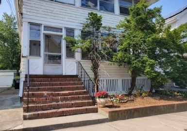 20 Morrison, Somerville, Massachusetts 02144, 3 Bedrooms Bedrooms, 5 Rooms Rooms,1 BathroomBathrooms,Residential Lease,For Rent,Morrison,73239071