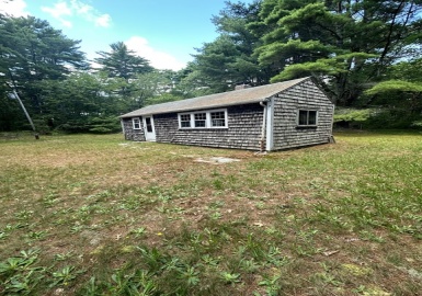 5 Fire Island Road, Wareham, Massachusetts 02571, 1 Bedroom Bedrooms, 2 Rooms Rooms,1 BathroomBathrooms,Residential,For Sale,Fire Island Road,73147350