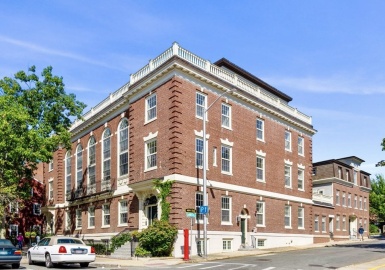 17 Central Street, Salem, Massachusetts 01970, 2 Bedrooms Bedrooms, 5 Rooms Rooms,2.5 BathroomsBathrooms,Residential,For Sale,Central Street,73161739