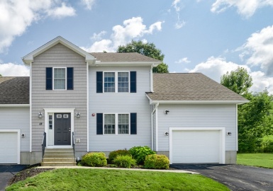 211 Barre Paxton Road, Rutland, Massachusetts 01543, 2 Bedrooms Bedrooms, 6 Rooms Rooms,2.5 BathroomsBathrooms,Residential,For Sale,Fox Run,Barre Paxton Road,73145155