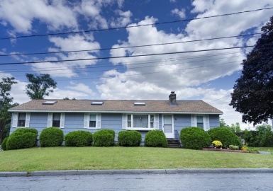 5 Mt. Vernon Terr, Lawrence, Massachusetts 01843, 3 Bedrooms Bedrooms, 5 Rooms Rooms,1.5 BathroomsBathrooms,Residential,For Sale,Mt. Vernon Terr,73157722