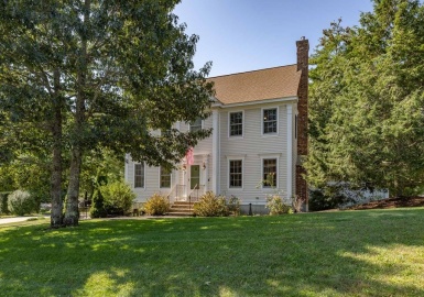 3 Mason Ln, Salisbury, Massachusetts 01952, 3 Bedrooms Bedrooms, 7 Rooms Rooms,2.5 BathroomsBathrooms,Residential,For Sale,Mason Ln,73165370