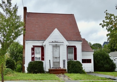 97 Wilson Ave, Quincy, Massachusetts 02170, 2 Bedrooms Bedrooms, 5 Rooms Rooms,1 BathroomBathrooms,Residential,For Sale,Wilson Ave,73171435