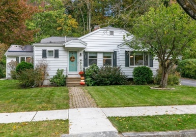 125 S Flagg St, Worcester, Massachusetts 01602, 3 Bedrooms Bedrooms, 6 Rooms Rooms,2 BathroomsBathrooms,Residential,For Sale,S Flagg St,73171598