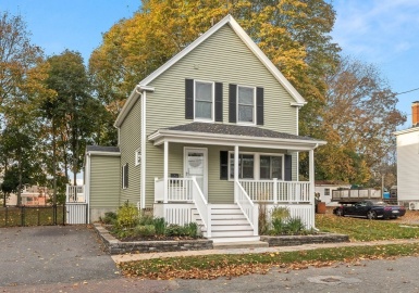 14 James Street, Peabody, Massachusetts 01960, 3 Bedrooms Bedrooms, 6 Rooms Rooms,2 BathroomsBathrooms,Residential,For Sale,James Street,73178734