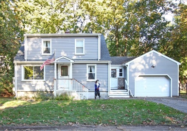 69 N Washington St, Norton, Massachusetts 02766, 3 Bedrooms Bedrooms, 7 Rooms Rooms,2 BathroomsBathrooms,Residential,For Sale,N Washington St,73173407