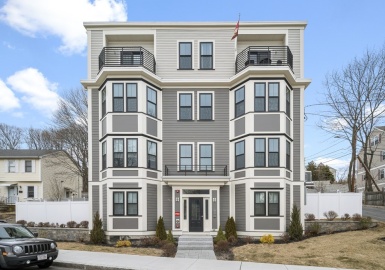 251 Minot St, Boston, Massachusetts 02124, 2 Bedrooms Bedrooms, 3 Rooms Rooms,2 BathroomsBathrooms,Residential,For Sale,251 Minot,Minot St,73142326