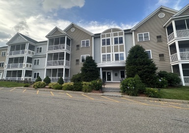 2104 Briarwood, Clinton, Massachusetts 01510, 2 Bedrooms Bedrooms, 5 Rooms Rooms,2 BathroomsBathrooms,Residential,For Sale,The Woodlands,Briarwood,73136866