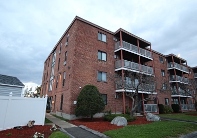 175 Ward Street, Revere, Massachusetts 02151, 2 Bedrooms Bedrooms, 4 Rooms Rooms,1 BathroomBathrooms,Residential,For Sale,Dartmouth House,Ward Street,73175612