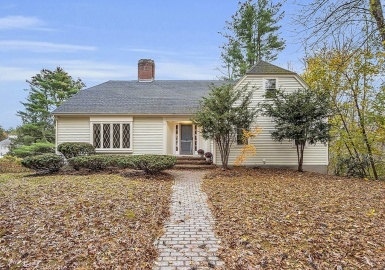 68 Willis Road, Sudbury, Massachusetts 01776, 5 Bedrooms Bedrooms, 11 Rooms Rooms,4 BathroomsBathrooms,Residential,For Sale,Willis Road,73179306
