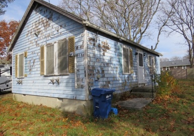 185 Cottonwood St, Fairhaven, Massachusetts 02719, 3 Bedrooms Bedrooms, 5 Rooms Rooms,1 BathroomBathrooms,Residential,For Sale,Cottonwood St,73183847