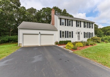 2 Andrew Rd, Bourne, Massachusetts 02562, 3 Bedrooms Bedrooms, 7 Rooms Rooms,2.5 BathroomsBathrooms,Residential,For Sale,Andrew Rd,73162274