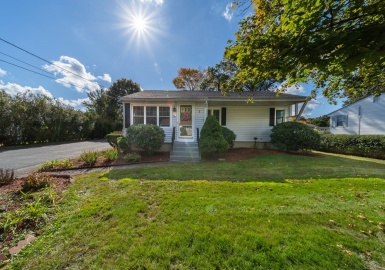50 Maury Ln, Shrewsbury, Massachusetts 01545, 3 Bedrooms Bedrooms, 7 Rooms Rooms,1.5 BathroomsBathrooms,Residential,For Sale,Maury Ln,73173021